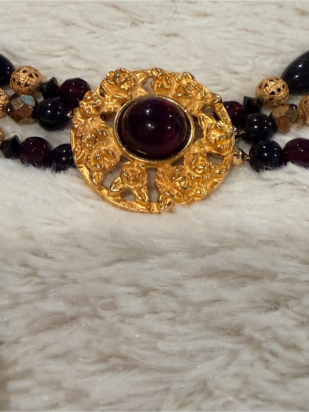 Elegant Vintage Ruby Red, black & Gold Beaded Statement Necklace - Picture 11 of 15